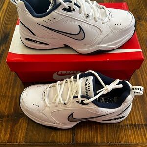 Nike Air Monarch IV White and Navy Sneakers *EUC*